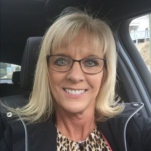 Meet your Posher, Cheryl